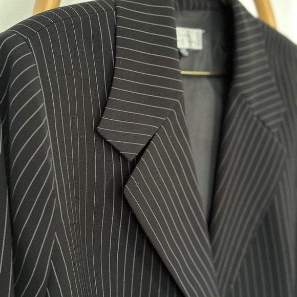 🛍️TAHARI jacket - Picture 8 of 12